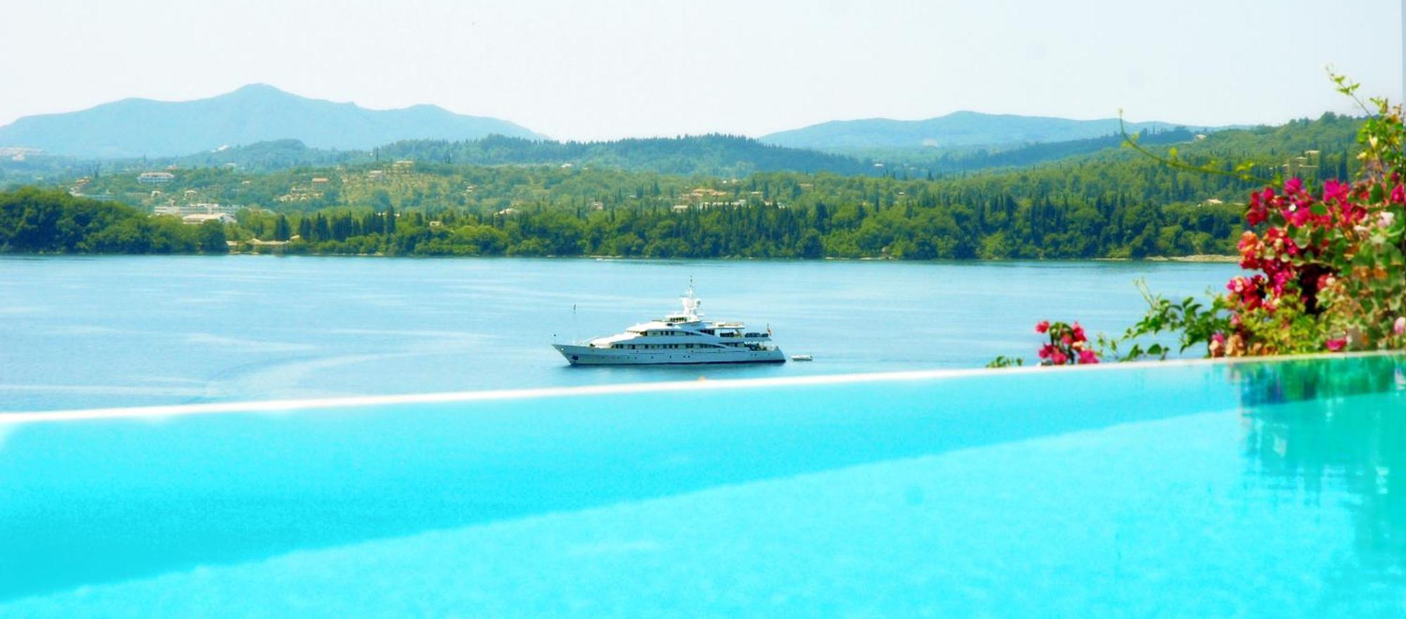 Corfu Luxury Villas برباتي الغرفة الصورة
